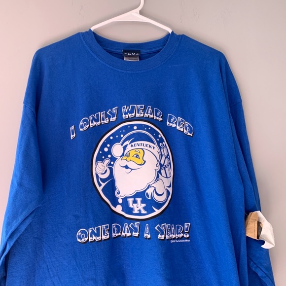 University Of Kentucky Long Sleeve Christmas T-Shirt - Picture 2 of 5